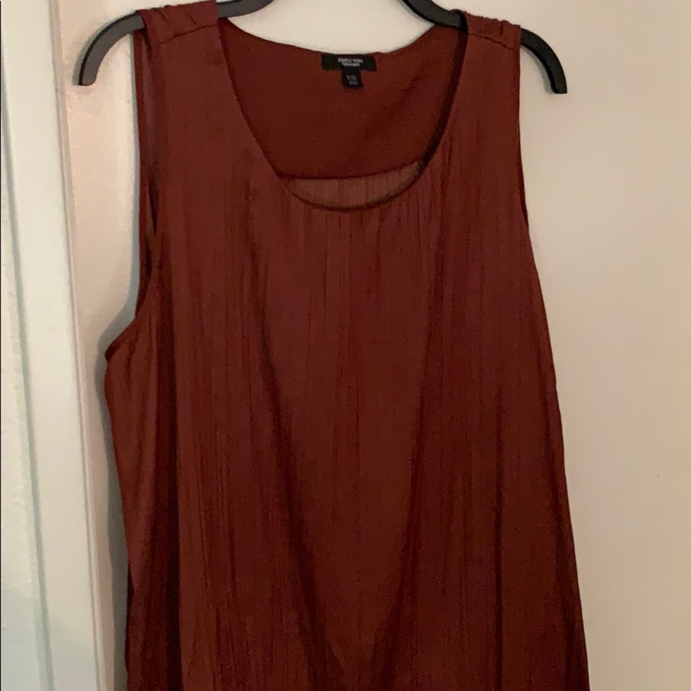Simply Vera Vera Wang rust pleated tank top